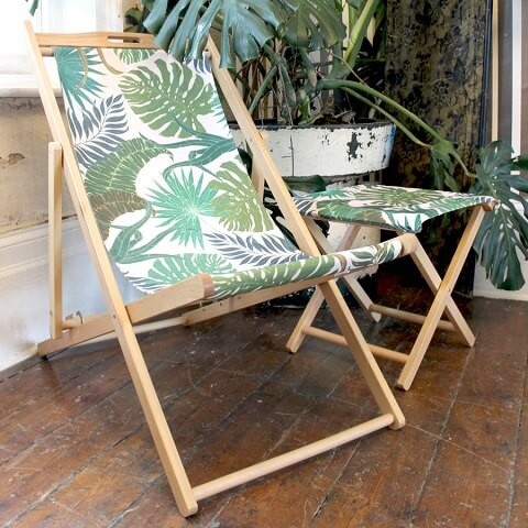 original_tropical-palms-deckchair