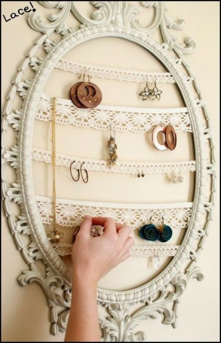 Beg gebruik Centimeter Zelf een opbergplek maken voor je sieraden | The Shurgard Blog
